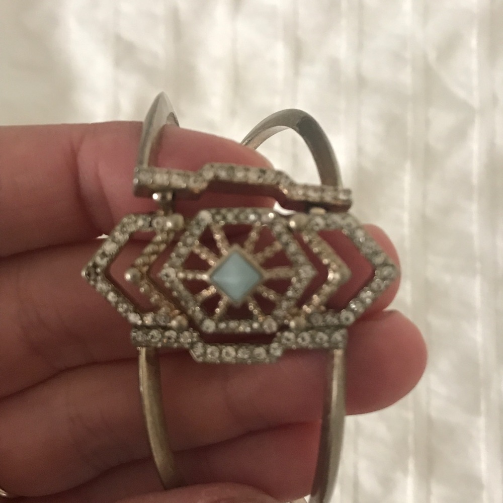Chloe + Isabel clasp bracelet